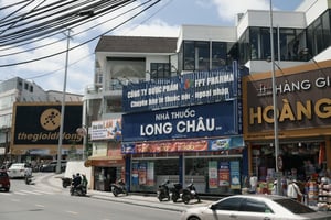 Nhà thuốc Long Châu và các cửa hàng xung quanh tại Đà Lạt