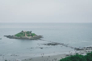 A marvelous way to Hon Ba island