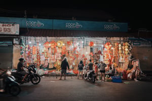 Mua sắm đồ trang trí