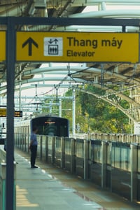 Ho Chi Minh City Metro 1 waiting platform