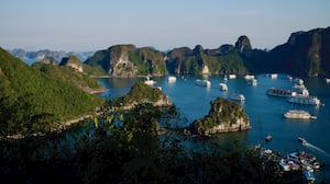 Ha Long Bay crowded with boats