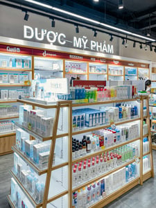 Cosmeceutical Shelf