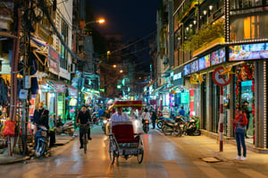 Chiếc xích lô trên một con đường ở Hà Nội