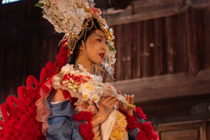 Art Performer in Wuzhen, China