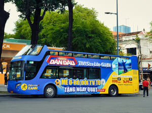 Quảng cáo xe buýt của Điện Máy Xanh