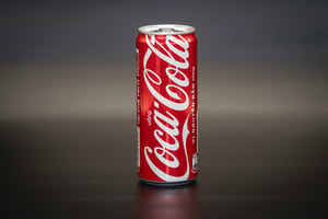 Coca-Cola Can in Vietnamese