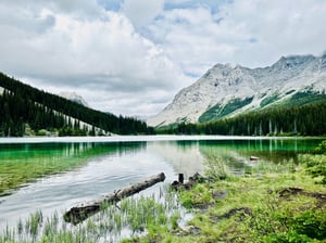 Elbow Lake
