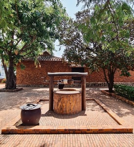 Sân nắng