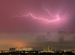 Ánh hồng tia lửa điện