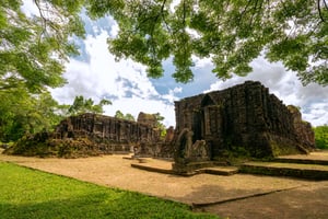 Tháp chàm huyền bí