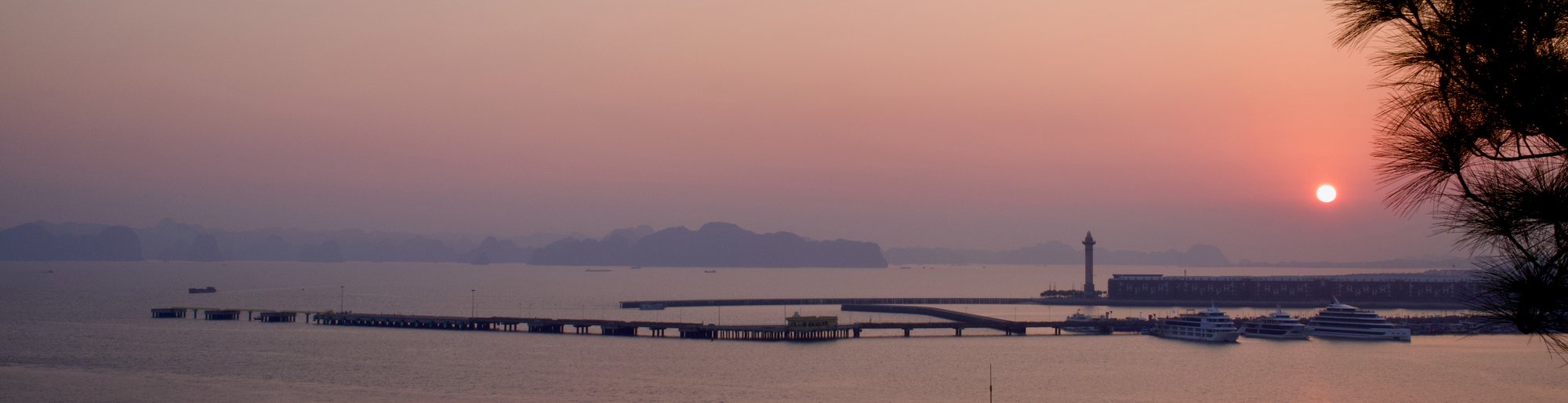 Panorama Cảng Hạ Long Mới