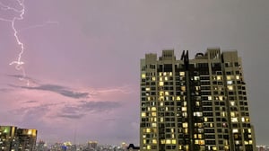 Tia sét / Lightning / Thunder Bolt
