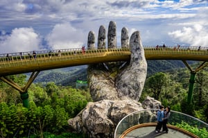 Couples on the Golden Bridge, Ba Na Hills