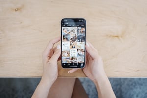 Cafe photos on Smartphone