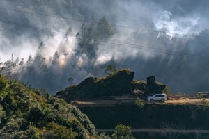 Sương sớm trên miền núi