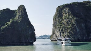 Thắng cảnh Hạ Long