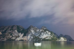 A lone boat / Night-scape