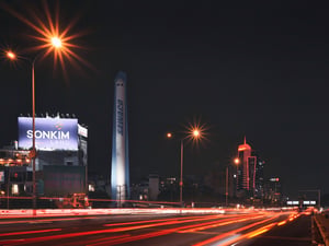 Góc đường Điện Biên Phủ - Hàng Xanh