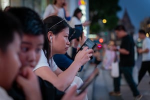Youth Generation with smartphones