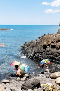 Vui chơi tại Gành Đá Dĩa