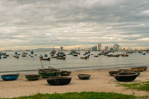 "Bãi thuyền" trên bờ biển Đà Nẵng