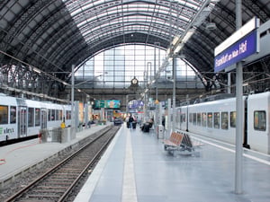 Bên trong nhà ga trung tâm Frankfurt