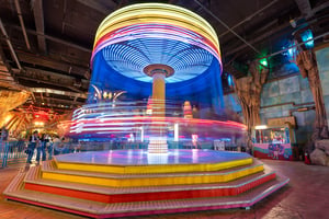 Carousel Light: Xích đu Ánh sáng tại Bà Nà Hill