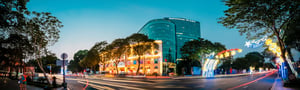 Diamond Plaza trong một buổi chiều