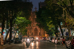 Nhà thờ Lớn vào một buổi chiều muộn