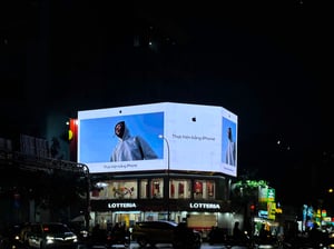 OOH với quảng cáo của Apple