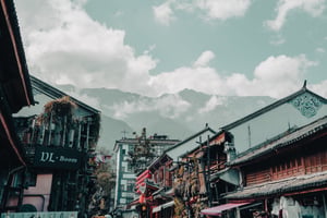 Điểm Thương Sơn nhìn từ Đại Lý cổ trấn