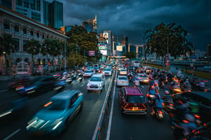 Giờ tan tầm đông đúc trên Bến Bạch Đằng