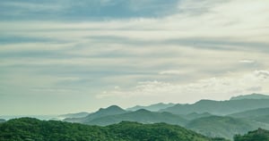 Núi non trập trùng
