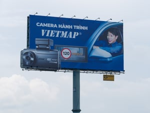 Quảng cáo Ngoài trời Vietmap Camera hành trình