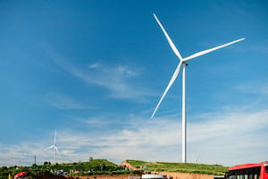 Wind turbine in Cau Dat farm