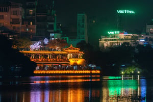 Nhà hàng Thủy Tạ Legend Hồ Gươm