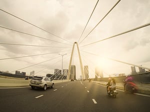 Hoàng hôn trên cầu Ba Son