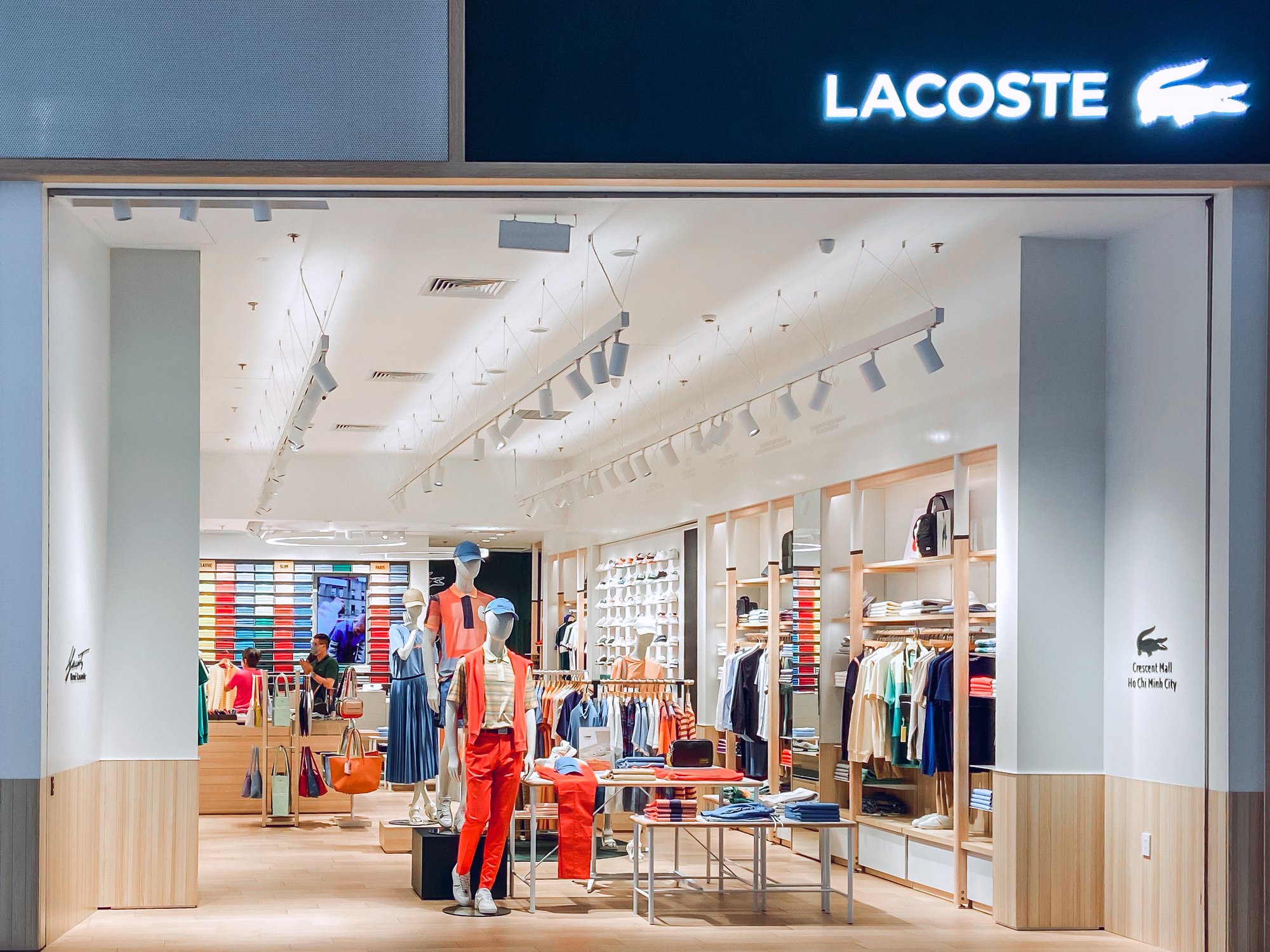 Lacoste Fashion Store