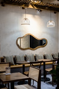 Một quán cà phê có trang trí đẹp