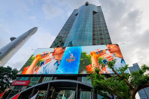 Quảng cáo OOH Tiger Beer tòa nhà Sunwah