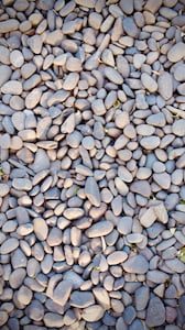Gray pebbles / round stones