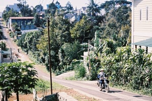Một con đường dốc ở Bảo Lộc